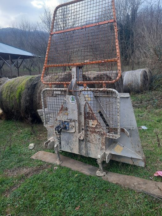 Troliu forestier 8 tone pentru tractor