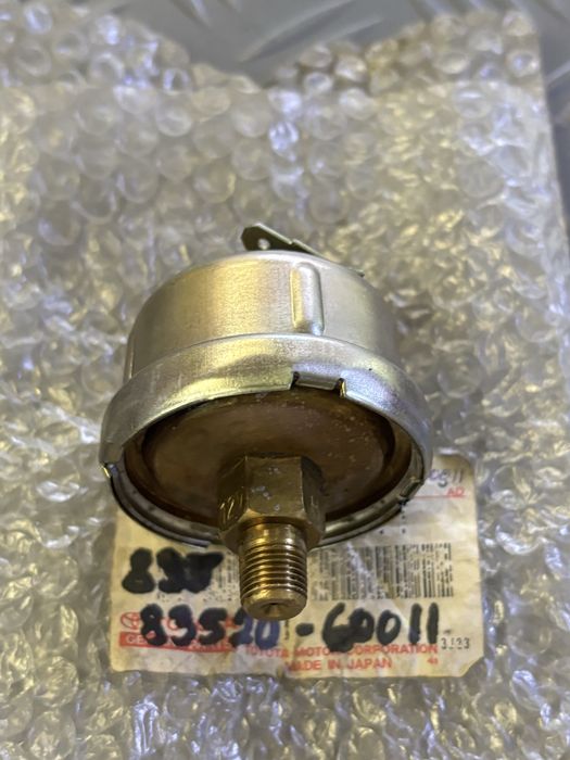 Датчик давления масла ланд крузер 80