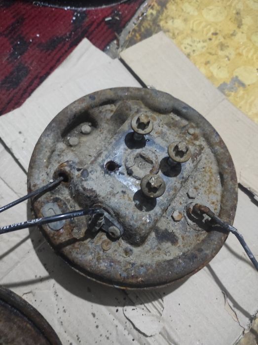 Butuci cu frâna în 4 prezoane