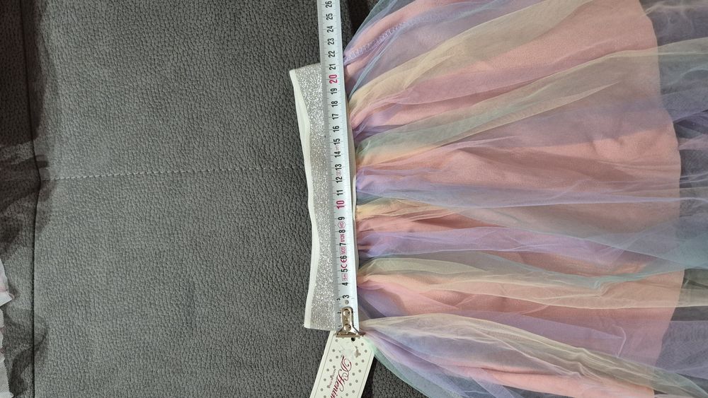 Детска пола с тюл