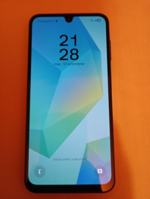 Samsung A16 5G  128 GB 4 GB RAM sănătatea la baterie 100%