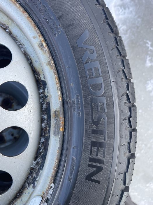 Roti Mercedes ( de greutate-C )R17anvelope 225/55R17C Vredestein 2022