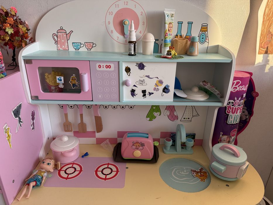 детская кухня (фанера)