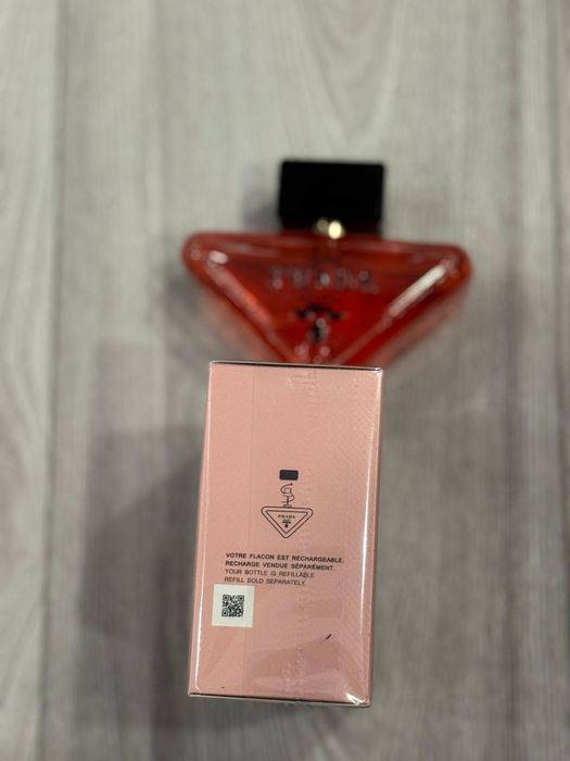 Prada paradoxe intense