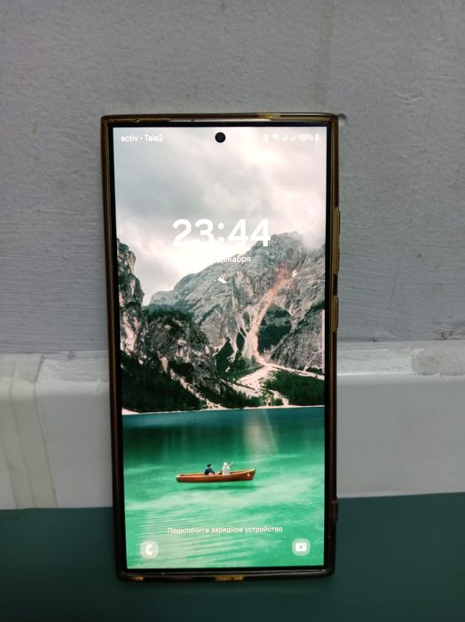 Продаю самсунг S24 ультра