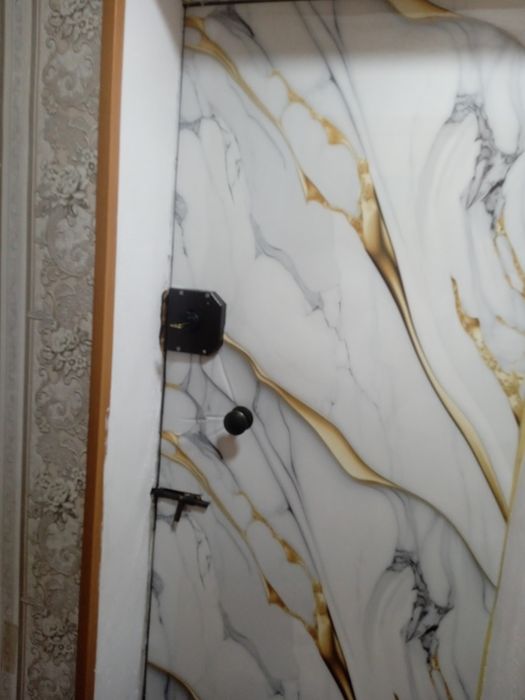 Продам дверь железная