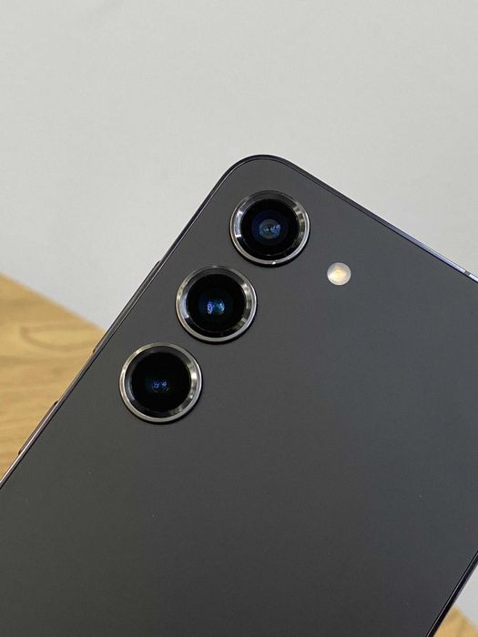 Samsung S23 - 128 GB - SH