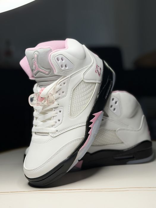 Adidasi Jordan Retro 5 30% reducere