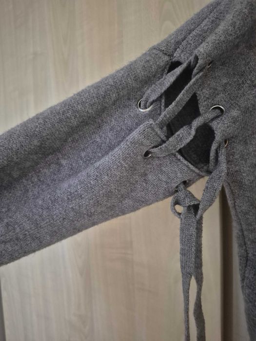 Дамски пуловерBSB