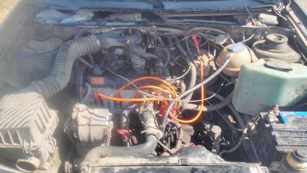 Продаю пассат в3 1990 года. Срочно!