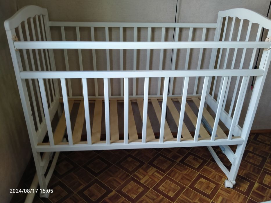 Детская кровать .