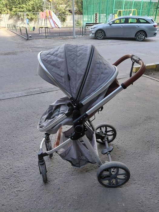 Детская коляска все сезонная