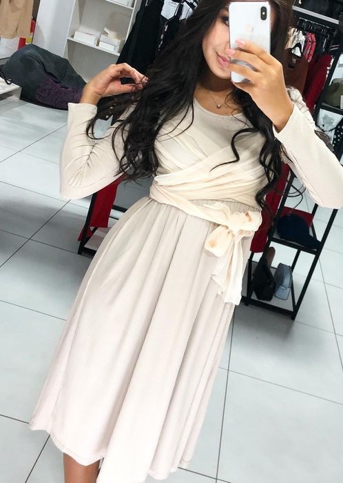 Очень женственное платье