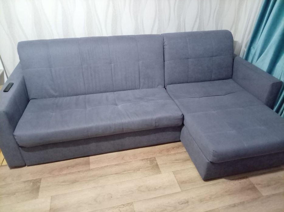 Продам угловой диван