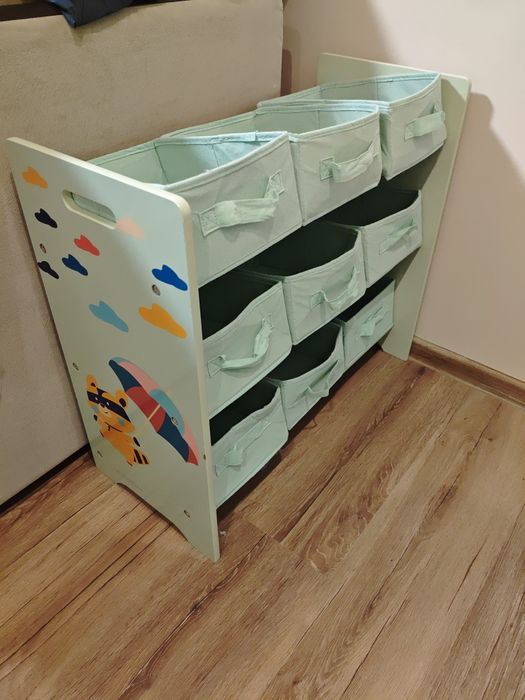 Запазено Етажерка за играчки