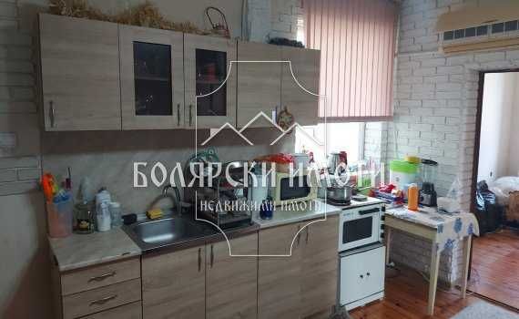 Продава се Етаж от къща в Велико Търново, Център - 134 кв.м за 956 €/кв.м - Снимка #2