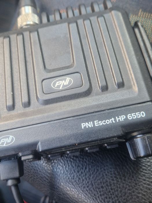 Statie radio pni escort hp 6550 cu antena