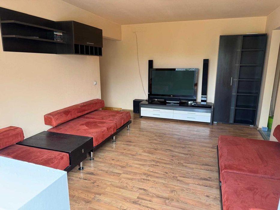 vand apartament 2 camere