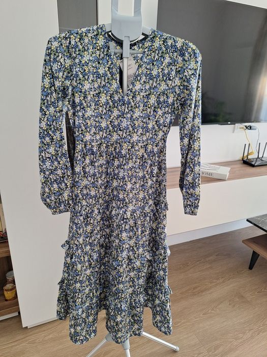 Rochie midi marimea 34