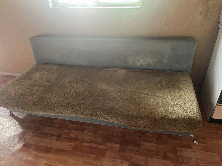 Продам Диван раскладной