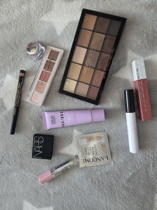 Лот гримове - nars, maybelline, mua, makeup revolution, avene, catrice