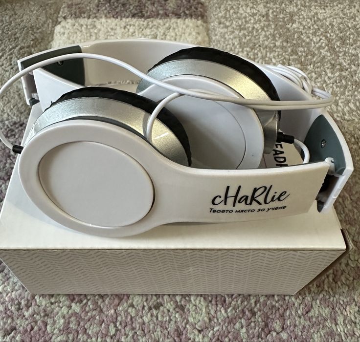 Нови слушалки Basic Headphone