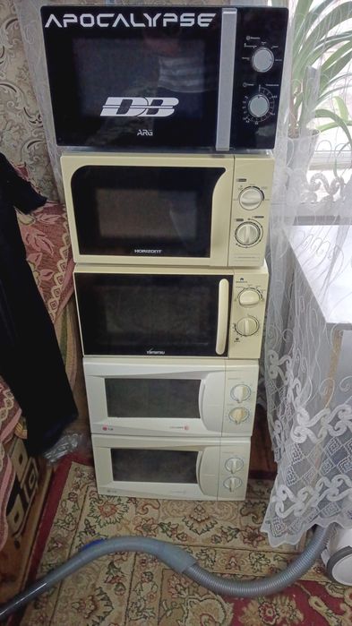 Продам микроволновую печь LG
