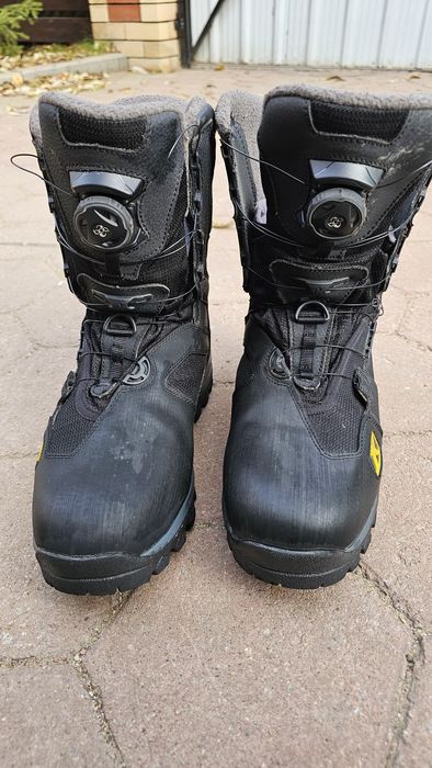 Продам ботинки для снегохода Klim