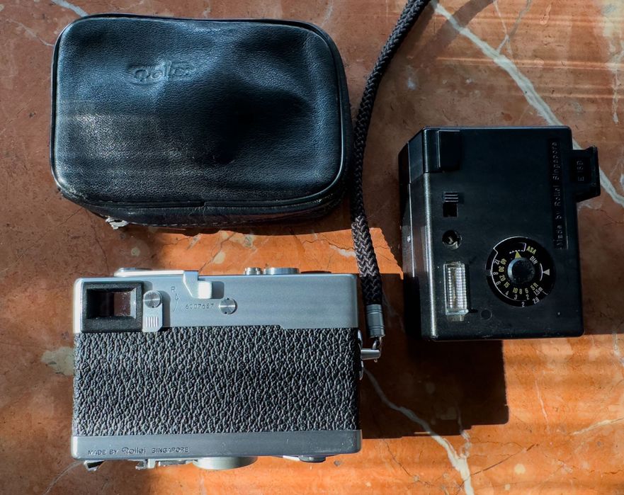 Aparat foto compact pe film ROLLEI 35 silver + Blit  ROLLEI E15B flash