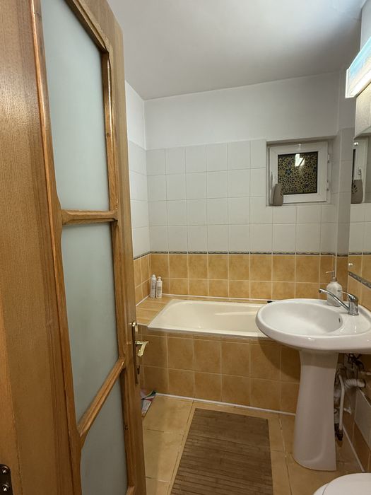 Vand apartament 4 camere, ultracentral