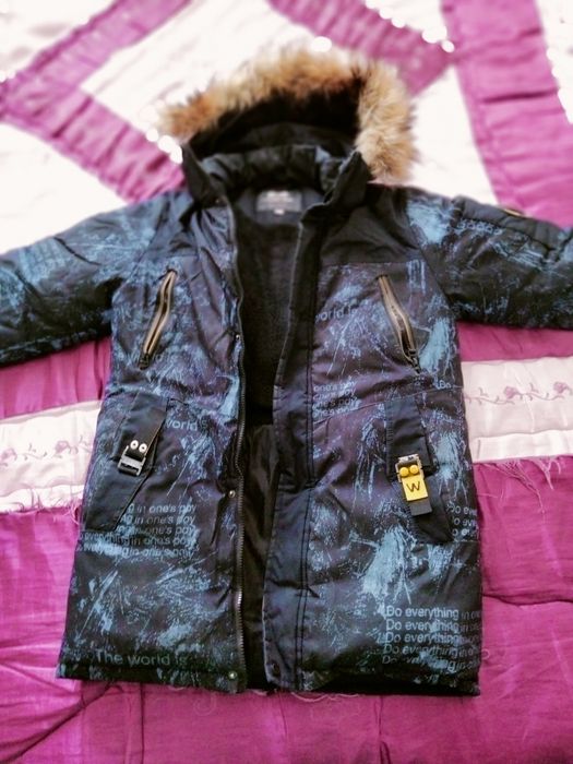 Продам куртки подрастковые