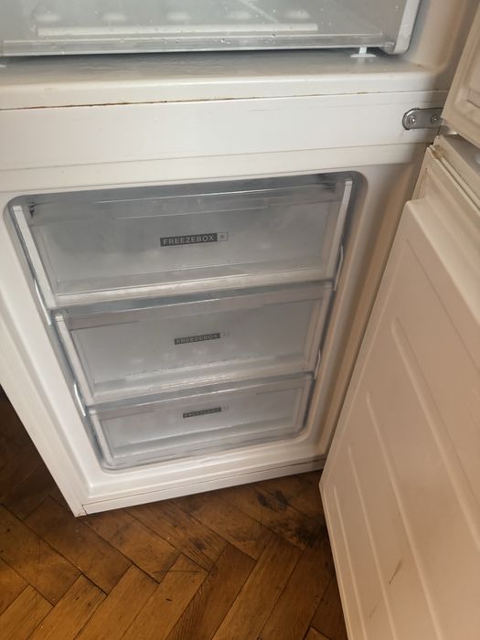 Combina frigirifica Samsung