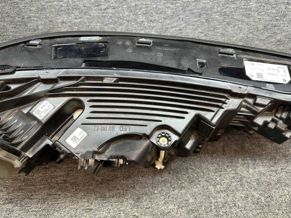 Far led stanga BMW IX i20