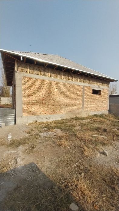 Фаргона Ок арикда Чек сотилади