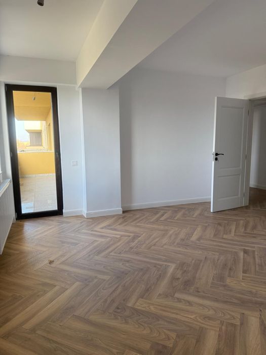 Vand   apartament cu 2 camere in Ploiesti Prahova, nou , la cheie!