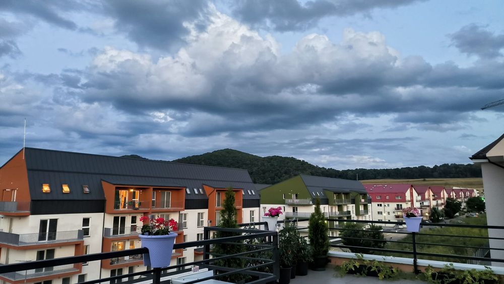 Vând apartament/Penthouse 3 camere , singur pe tot nivelul