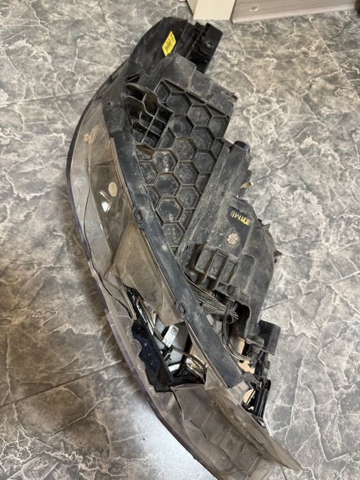 Фара Hyundai Accent , лампы рабочие / б/у /