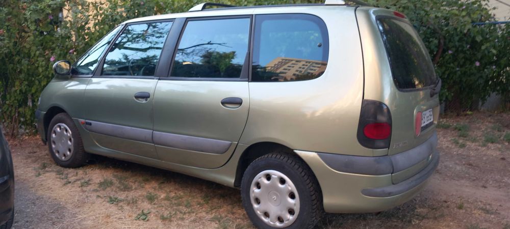 Renault Espace 2.0 LPG - 6 +1 места