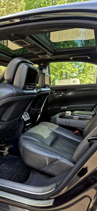 Mercedes Benz S320
