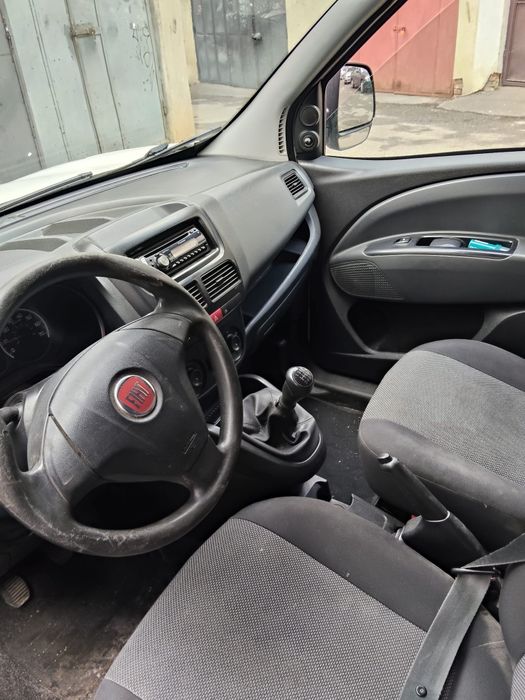 Fiat Dablo alb 2013