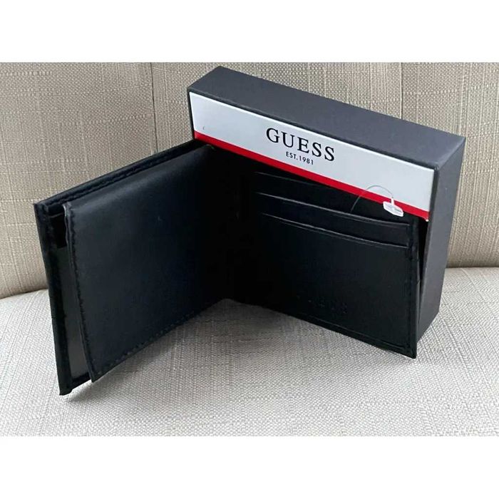 Мужской бумажник GUESS - черный из натуральной кожи