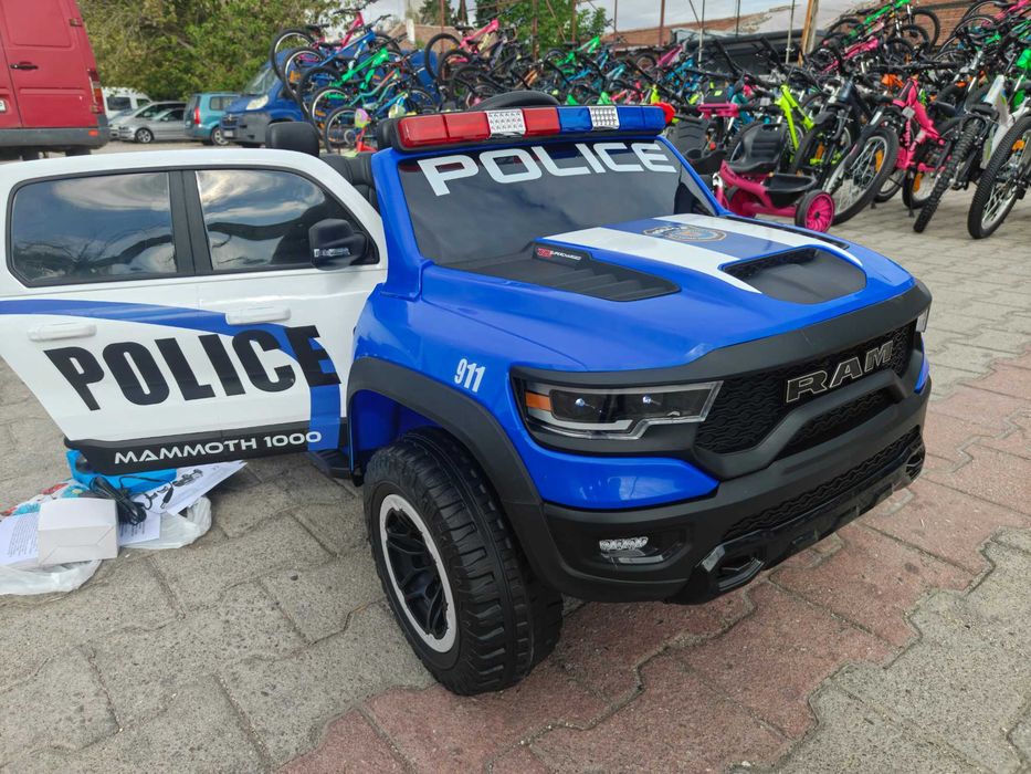RAM Акумулаторен джип Mammoth POLICE