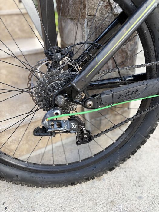 Колело Downhill bike Specialized ,, L “ размер ТОП!