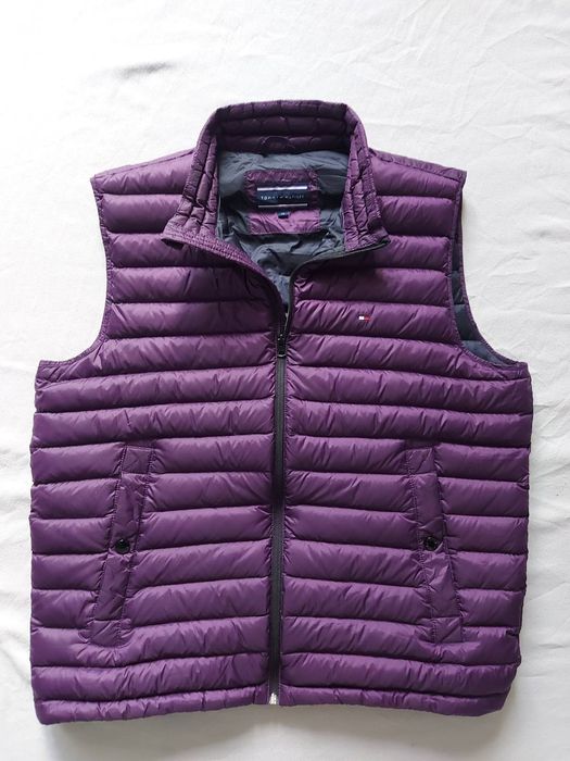 Tommy Hilfiger XL/54,мъжки пухен елек грейка 90%пух 10 %пера