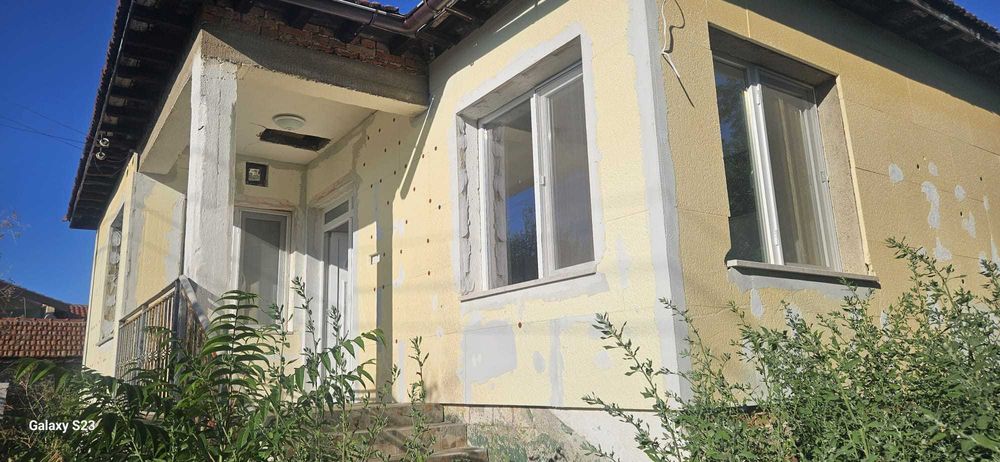 Продава се Къща в Поморие - 100 кв.м за 2020 €/кв.м - Снимка #2