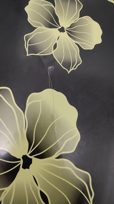 Продается стол на кухню