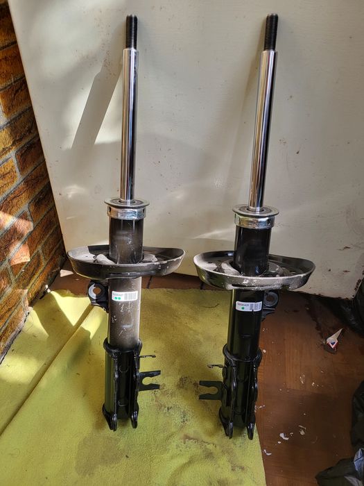 Gm oldi amortizator cobalt uchun (передный амортизатор для кобальт)