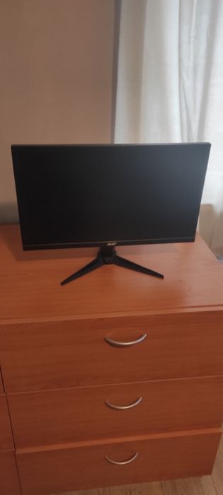 Гейминг Монитор Acer Nitro 21.5 100hz IPS нов
