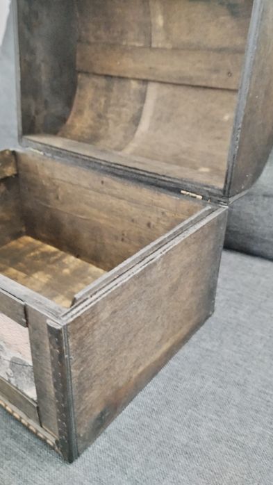 Сандъче за съхранение-дърво и кожа