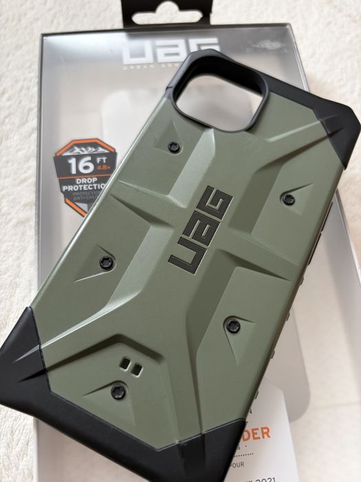 UAG кейс за iphone 13 и 14